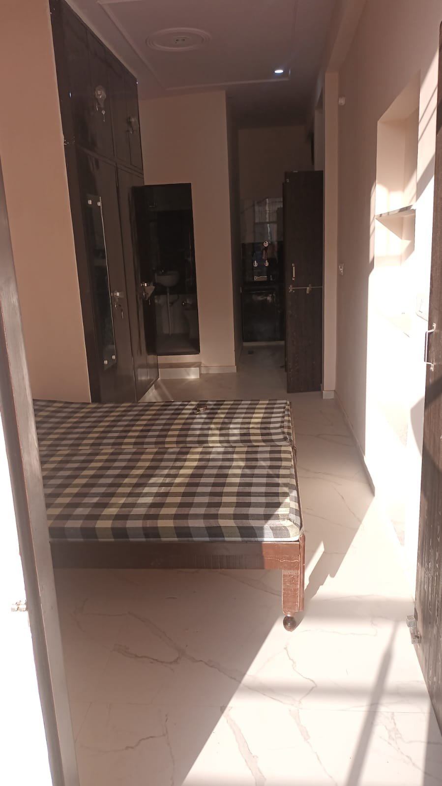 2 BHK individual floor for rent