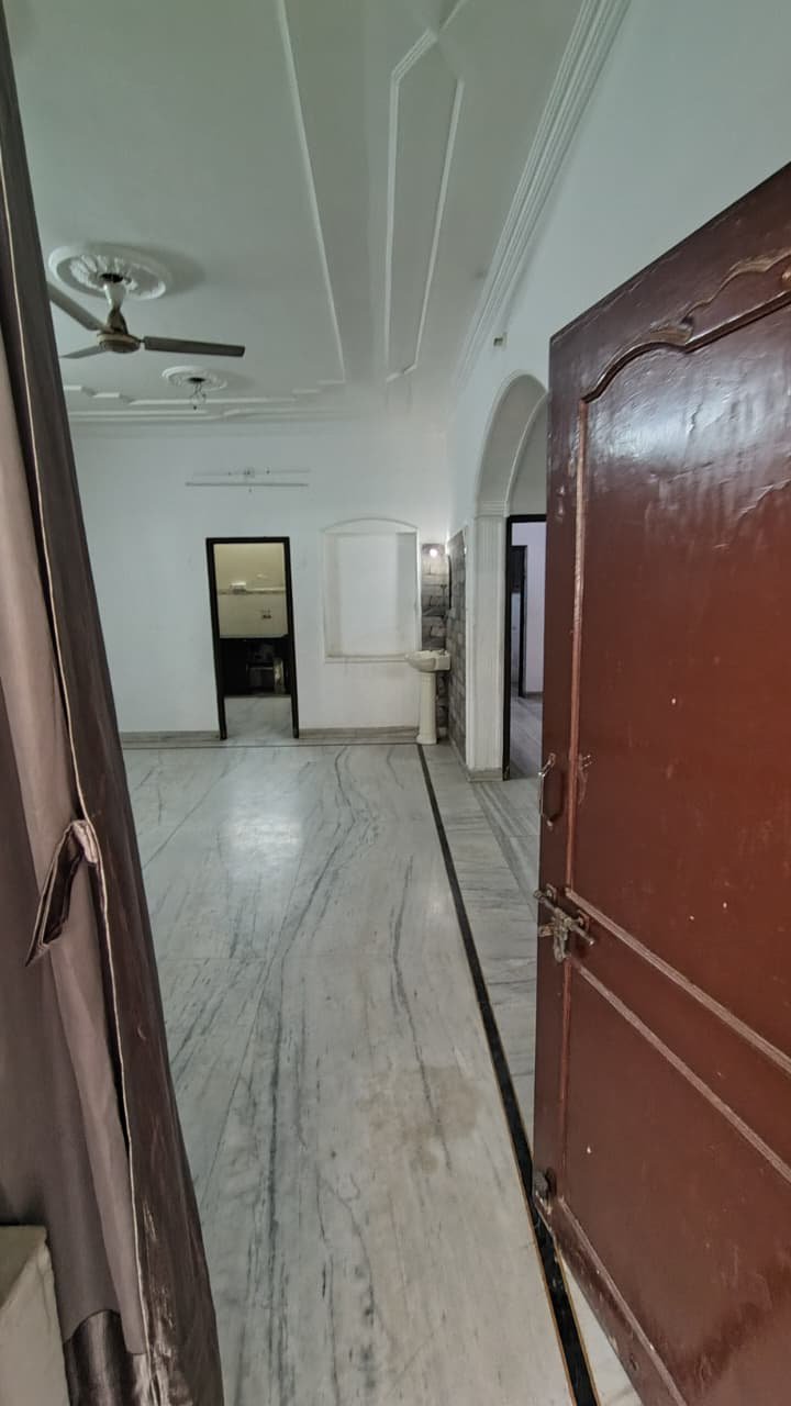 2 BHK semi furnished floor