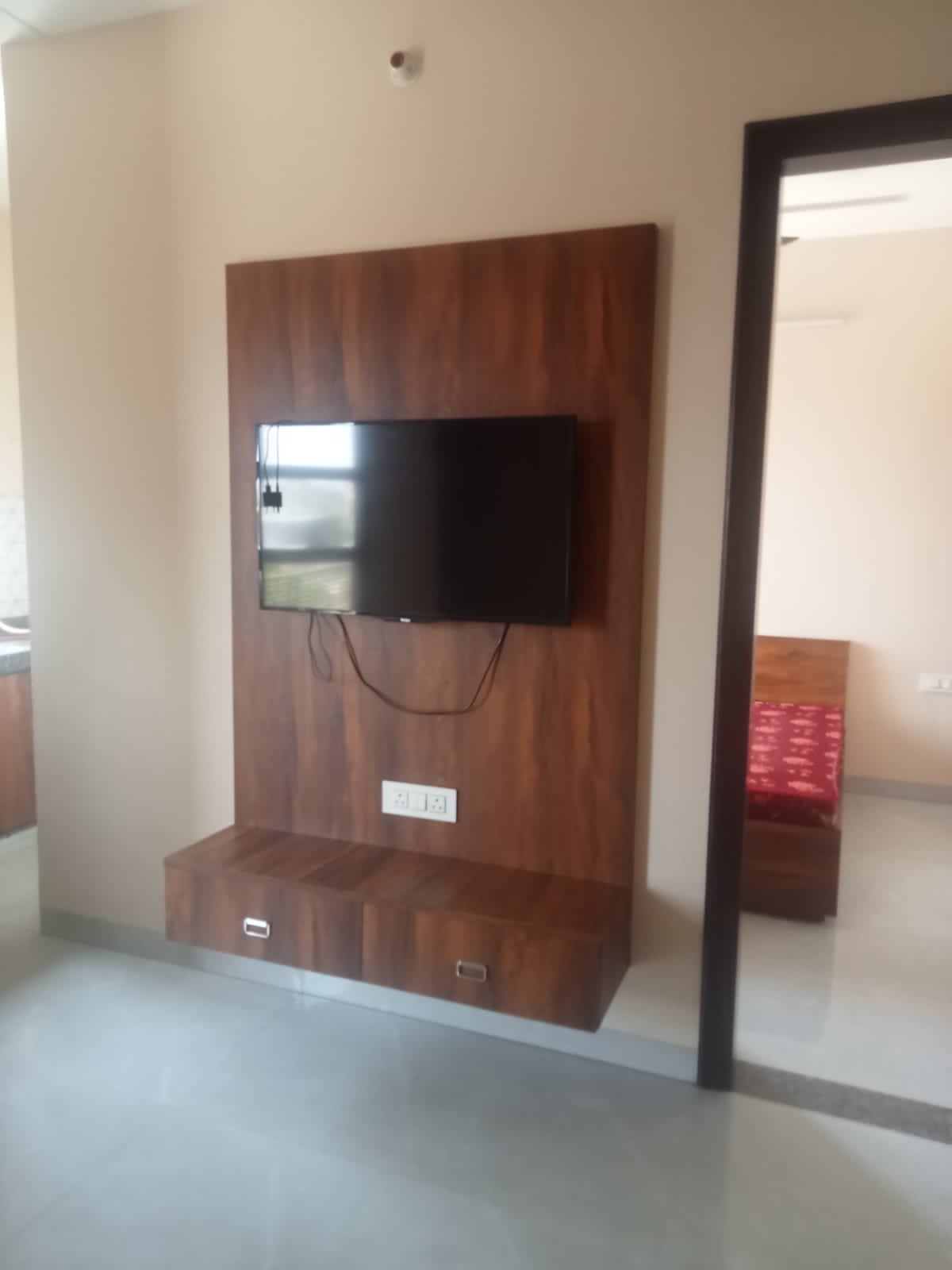 1 BHK with owner for family