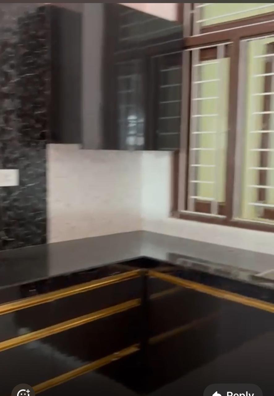 1 BHK floor for rent